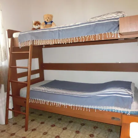 Lovely Flat Next To Lido Dei Pini-beahost *